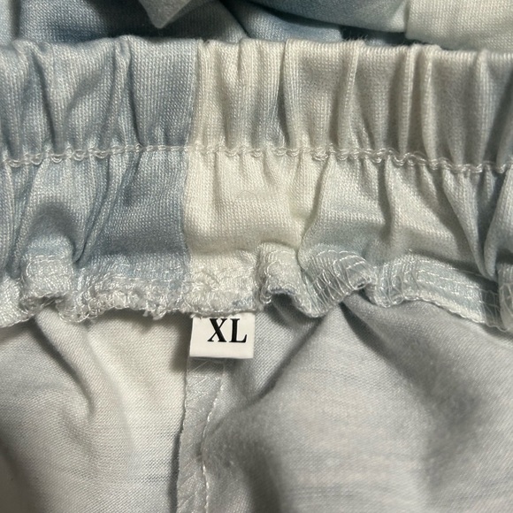 Romantichut Two Piece Blue Tie-Dye Long Sleeve Top and Pocket Shorts - Picture 5 of 5